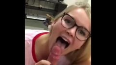Snapchat Oral Sex And Facial Spunk On Nerdy College Girl