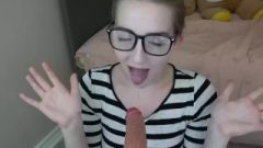 Glasses Young Webcam Chick Sextoy